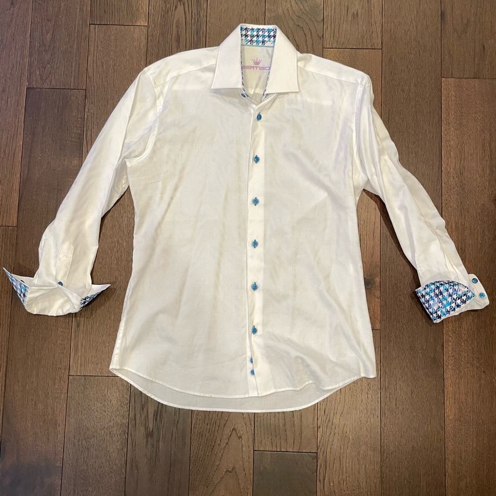 Bertigo white and blue button up